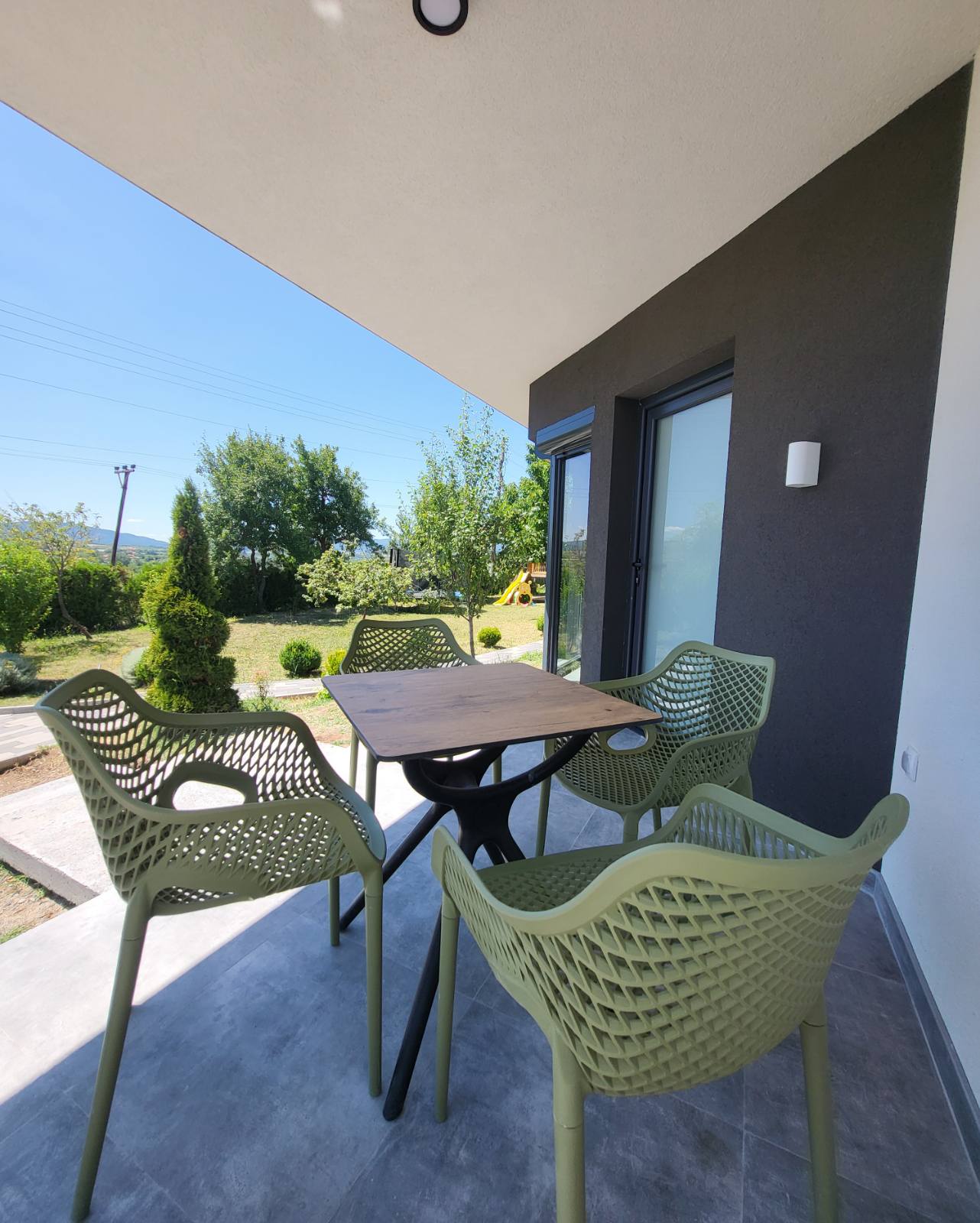 Duos North - Slika 1